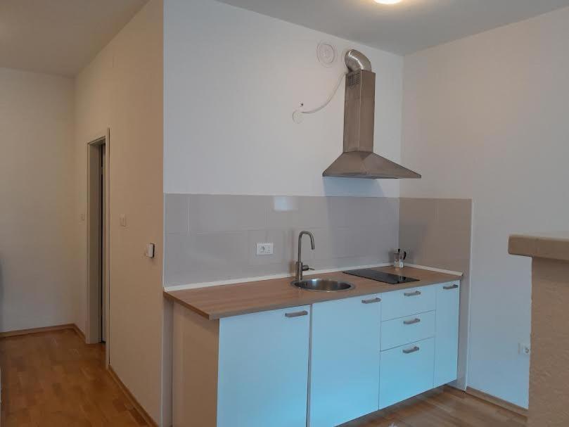 Apartma Pika 2 Nova Gorica Buitenkant foto